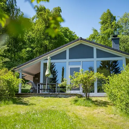 4 Personen Mit Sauna F4h0 *